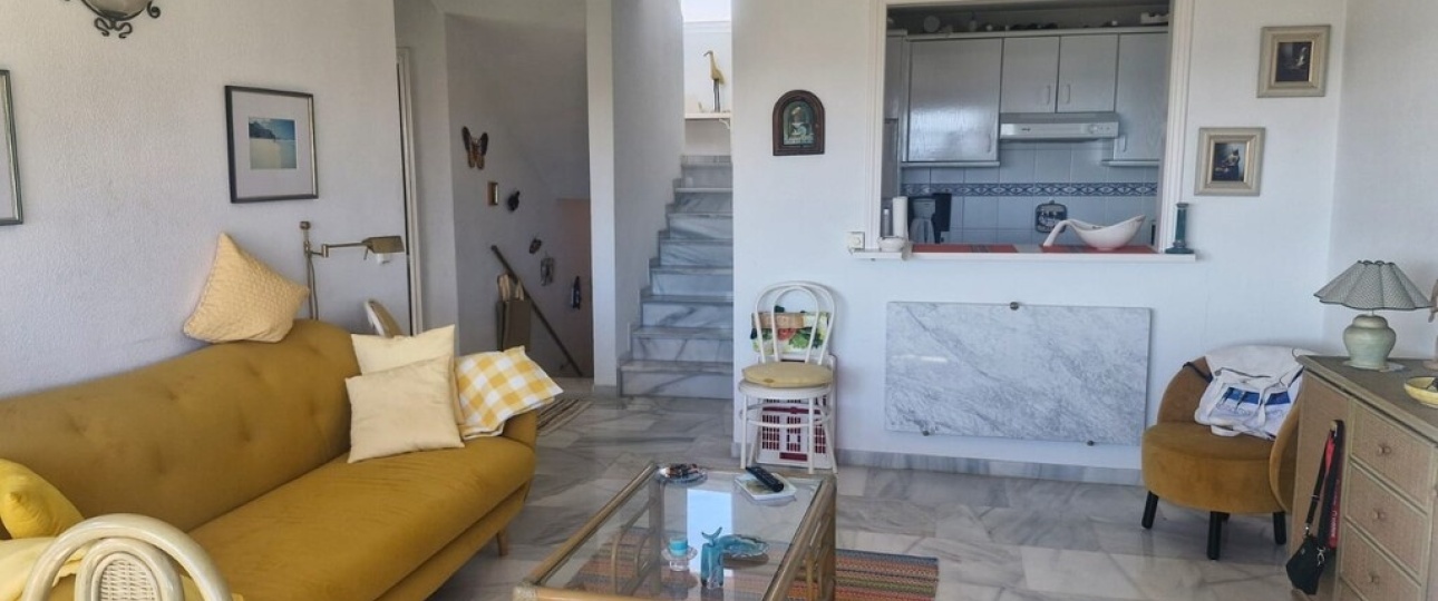 Resale - apartment - Marbella - Costabella