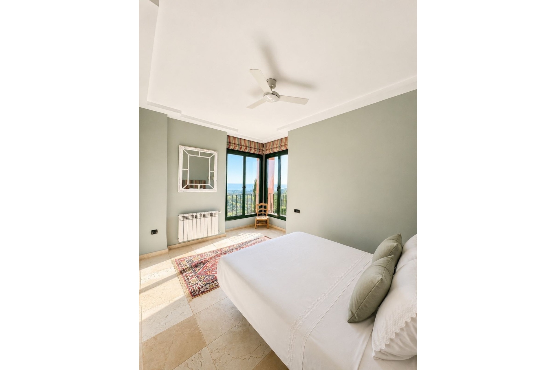 Resale - apartment - Marbella - El Rosario