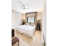 Resale - apartment - Marbella - El Rosario