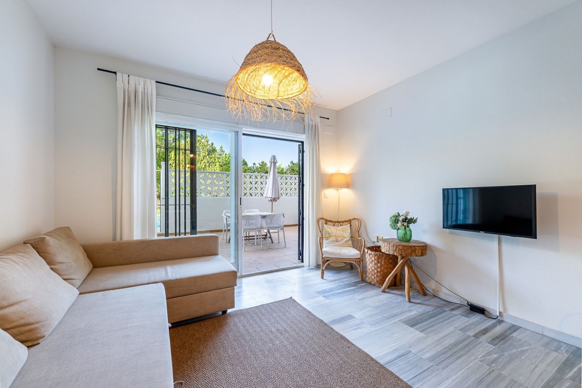 Resale - apartment - Marbella - El Rosario