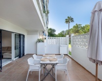 Resale - apartment - Marbella - El Rosario