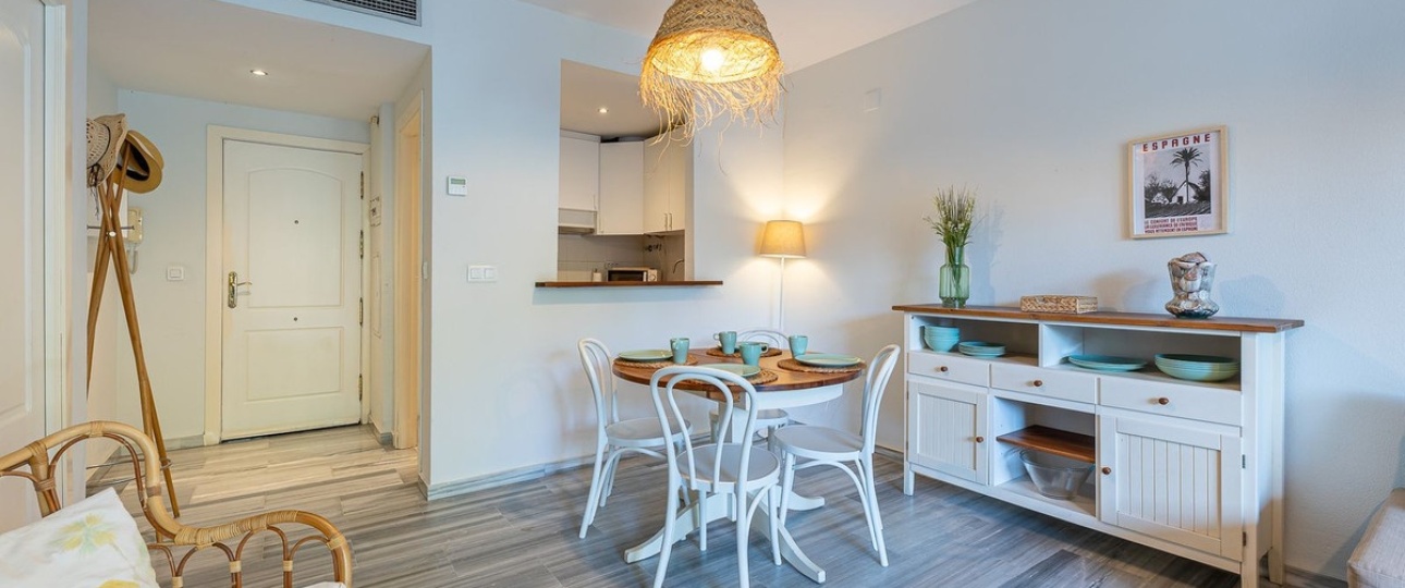 Resale - apartment - Marbella - El Rosario