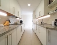 Resale - apartment - Marbella - Elviria
