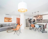 Resale - apartment - Marbella - Elviria