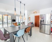 Resale - apartment - Marbella - Elviria