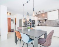 Resale - apartment - Marbella - Elviria