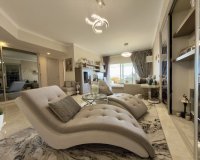 Resale - apartment - Marbella - Elviria