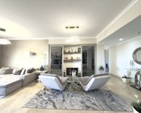 Resale - apartment - Marbella - Elviria