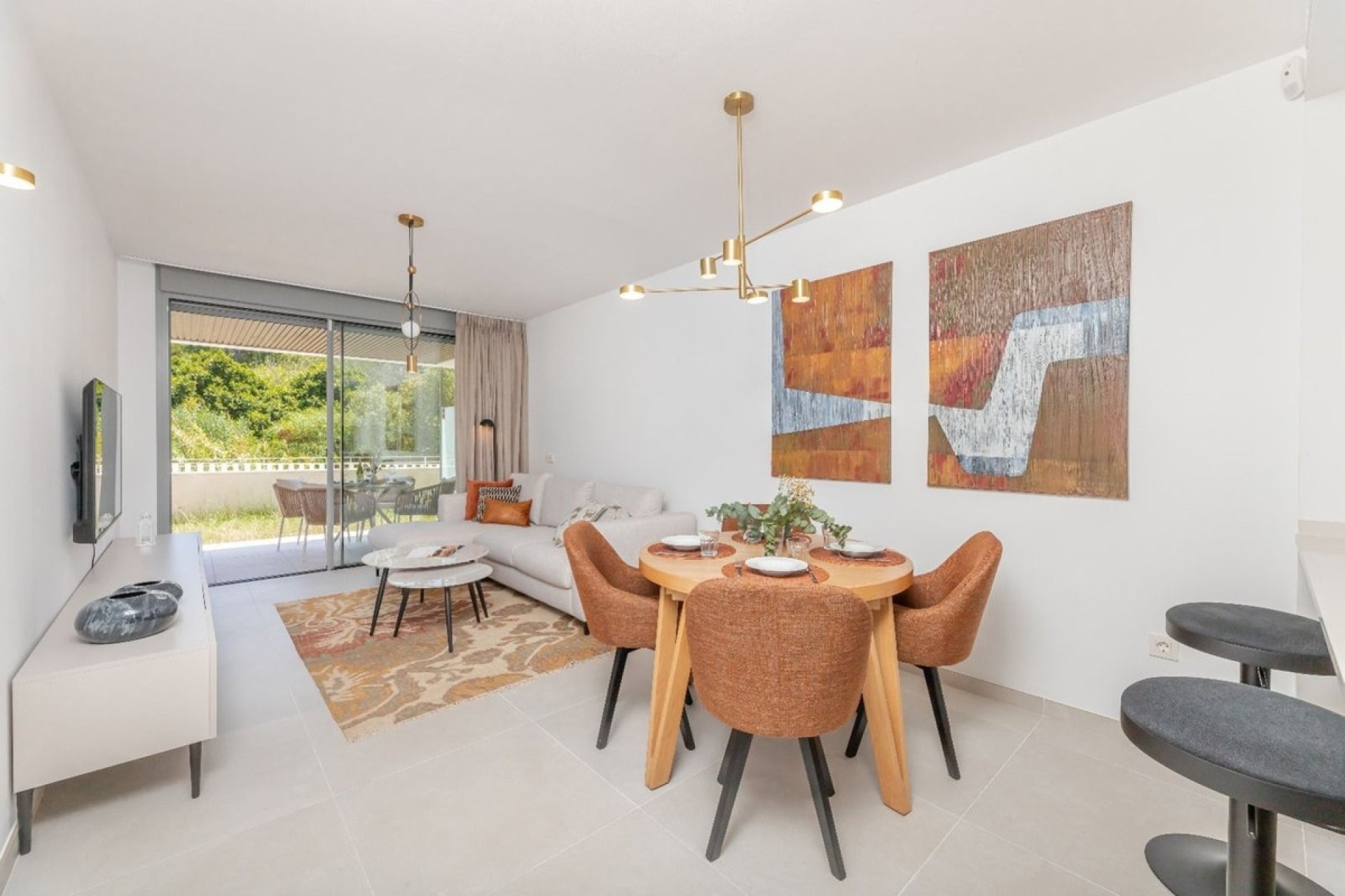 Resale - apartment - Marbella - Elviria