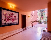Resale - apartment - Marbella - Elviria