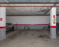 Resale - apartment - Marbella - Elviria