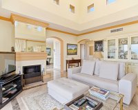 Resale - apartment - Marbella - Elviria