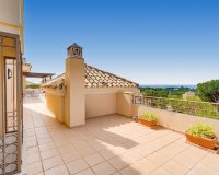Resale - apartment - Marbella - Elviria