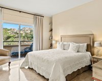 Resale - apartment - Marbella - Elviria