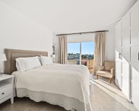 Resale - apartment - Marbella - Elviria