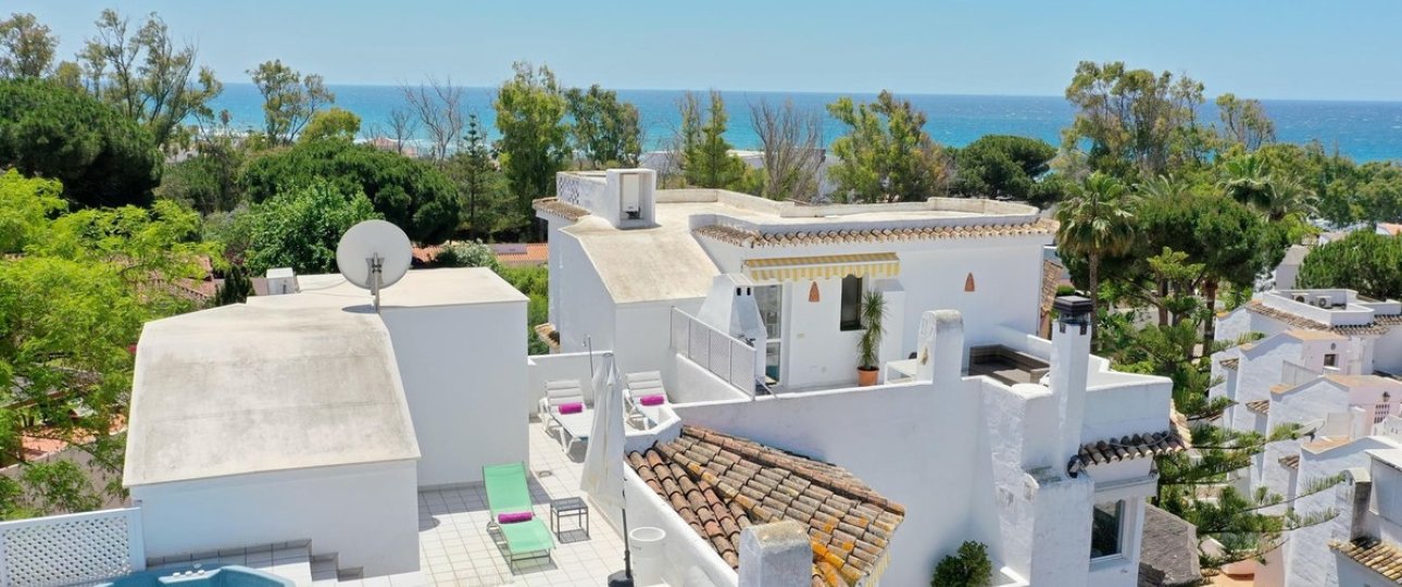 Resale - apartment - Marbella - Elviria