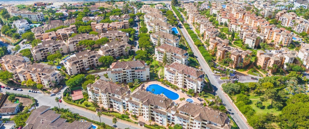 Resale - apartment - Marbella - Elviria