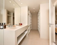 Resale - apartment - Marbella - Elviria