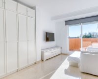 Resale - apartment - Marbella - Elviria