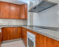 Resale - apartment - Marbella - Elviria