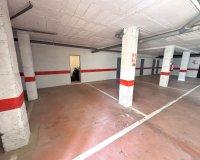 Resale - apartment - Marbella - Elviria