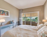 Resale - apartment - Marbella - Elviria