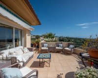 Resale - apartment - Marbella - Elviria