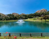 Resale - apartment - Marbella - Elviria