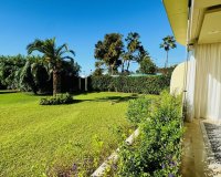 Resale - apartment - Marbella - Elviria