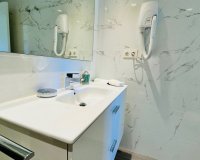 Resale - apartment - Marbella - Elviria