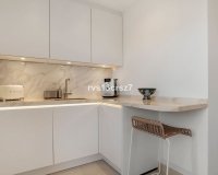 Resale - apartment - Marbella - Elviria