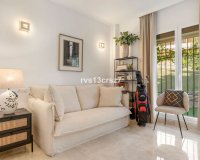 Resale - apartment - Marbella - Elviria