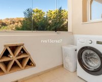 Resale - apartment - Marbella - Elviria