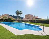 Resale - apartment - Marbella - Elviria