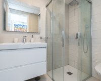 Resale - apartment - Marbella - Elviria