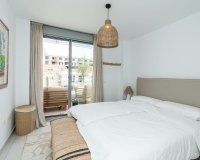 Resale - apartment - Marbella - Elviria