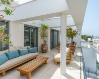 Resale - apartment - Marbella - Elviria