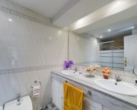 Resale - apartment - Marbella - Elviria