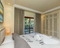 Resale - apartment - Marbella - Elviria