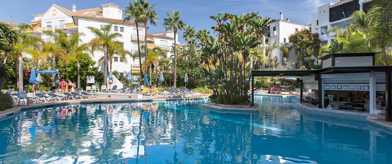 Resale - apartment - Marbella - Elviria