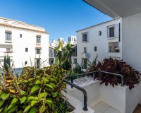 Resale - apartment - Marbella - Elviria