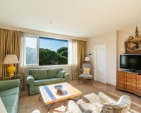 Resale - apartment - Marbella - Elviria