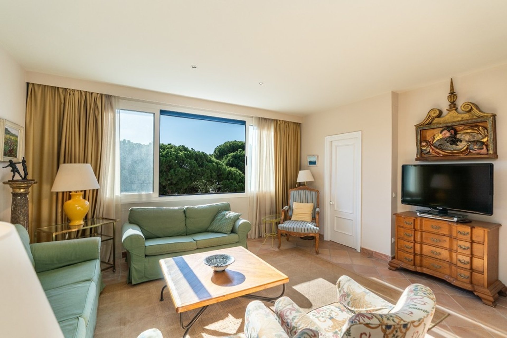 Resale - apartment - Marbella - Elviria