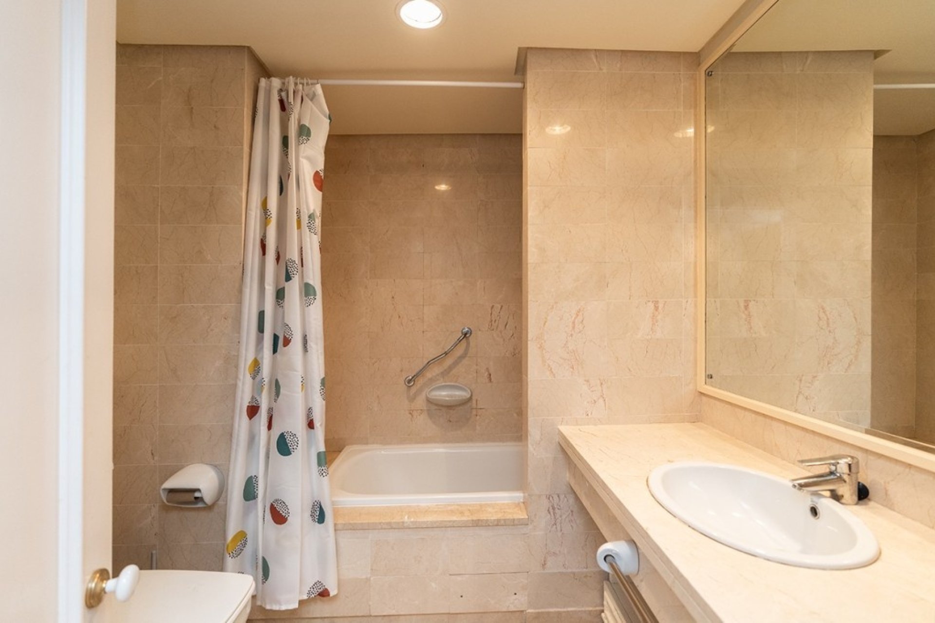 Resale - apartment - Marbella - Elviria