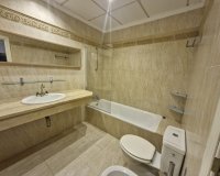 Resale - apartment - Marbella - Elviria