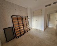Resale - apartment - Marbella - Elviria