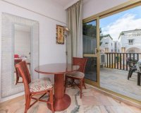 Resale - apartment - Marbella - Elviria