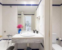 Resale - apartment - Marbella - Elviria