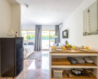 Resale - apartment - Marbella - Elviria