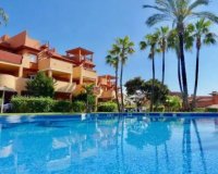 Resale - apartment - Marbella - Elviria